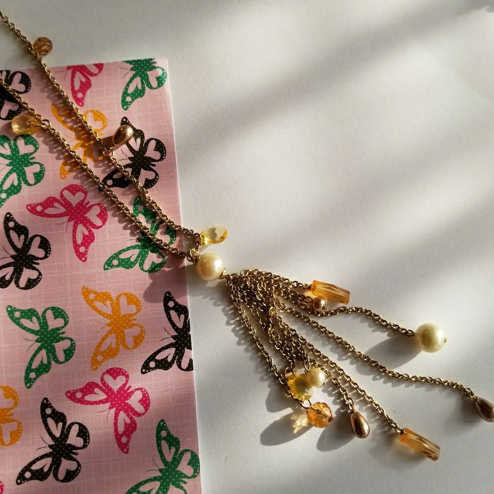 Relisted -Necklace with amber color and faux pearl beads - Picture 3 of 5